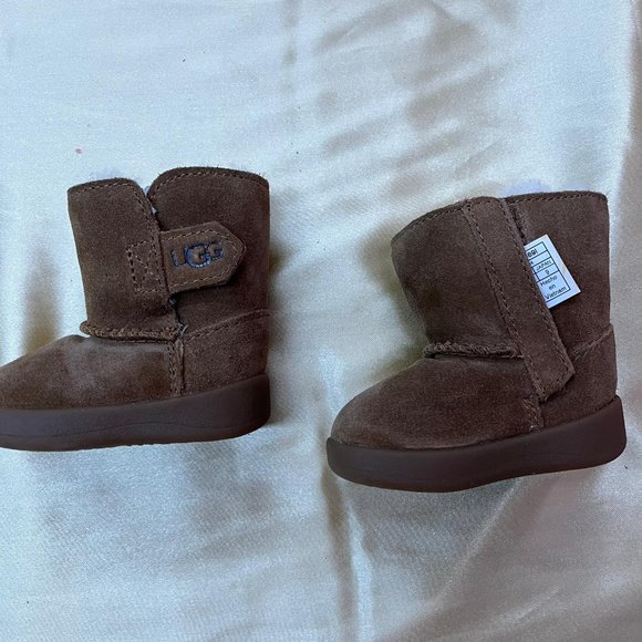 NWOB UGG kids infant girls Shoes boots size 0 1 - Picture 3 of 9